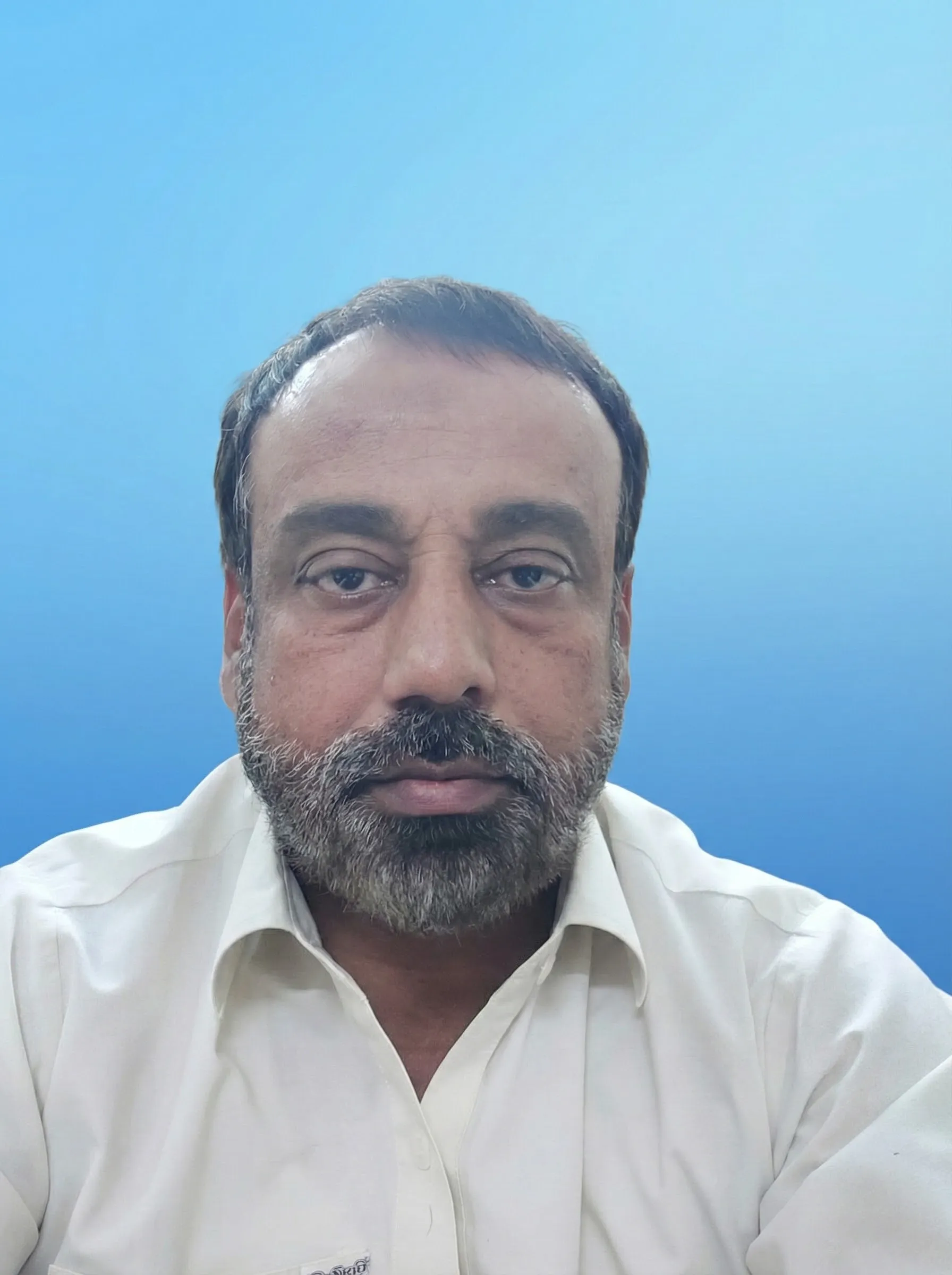 Author Photo - AI Tool Analyst